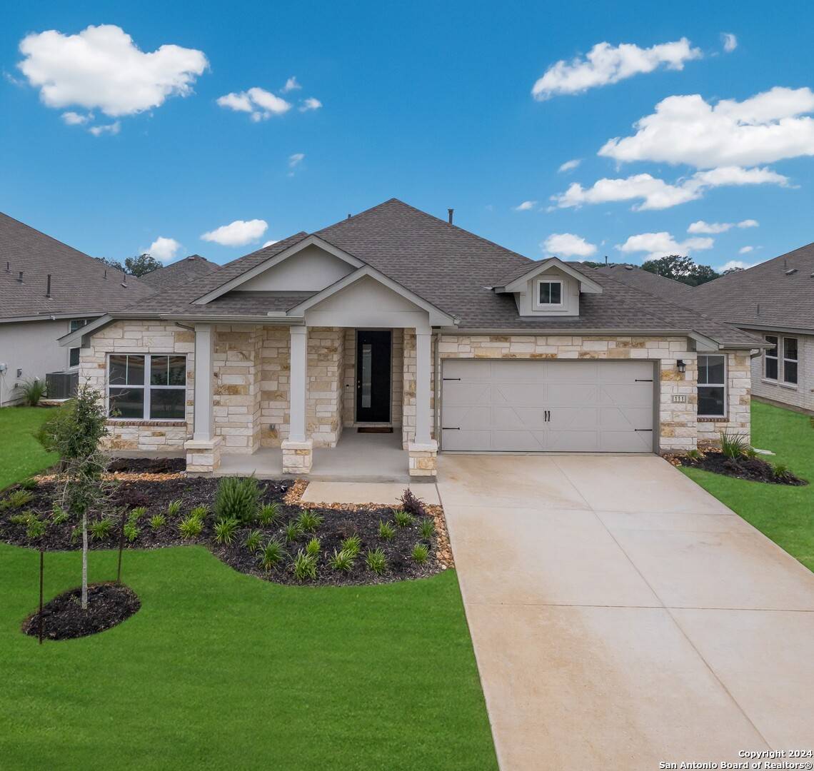 Boerne, TX 78006,111 Valencia