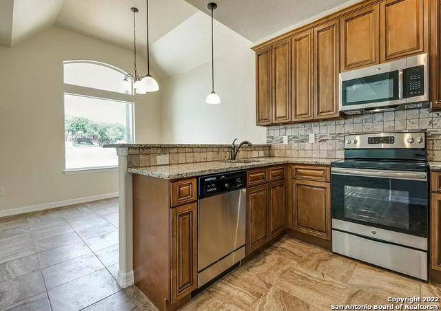 Spring Branch, TX 78070-3954,2544 PUTER CREEK RD UNIT B