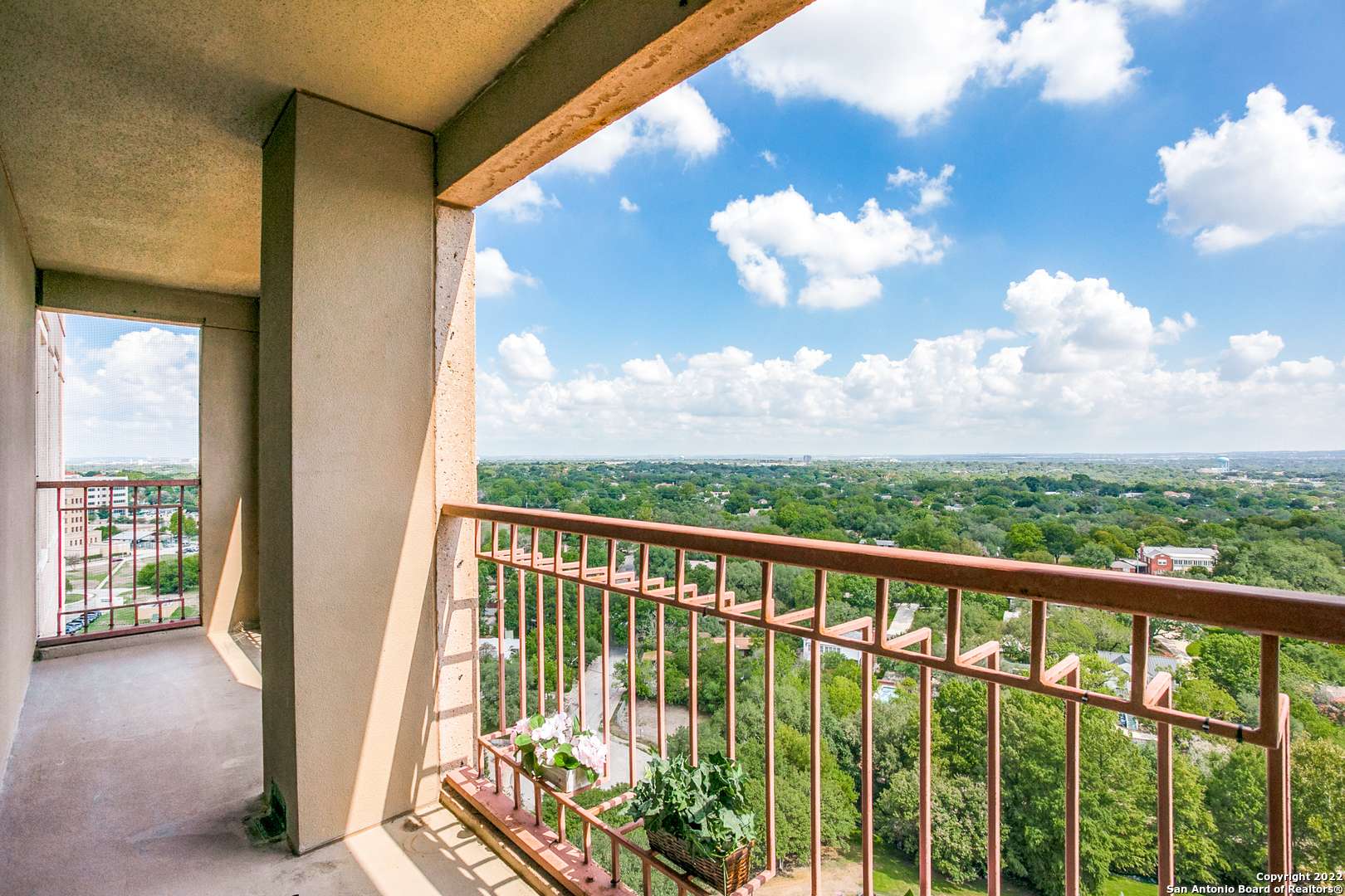 San Antonio, TX 78209-6423,1 TOWERS PARK LN UNIT 1605