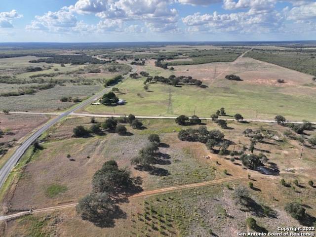 Stockdale, TX 78160,6611 (26 AC) FM 1681