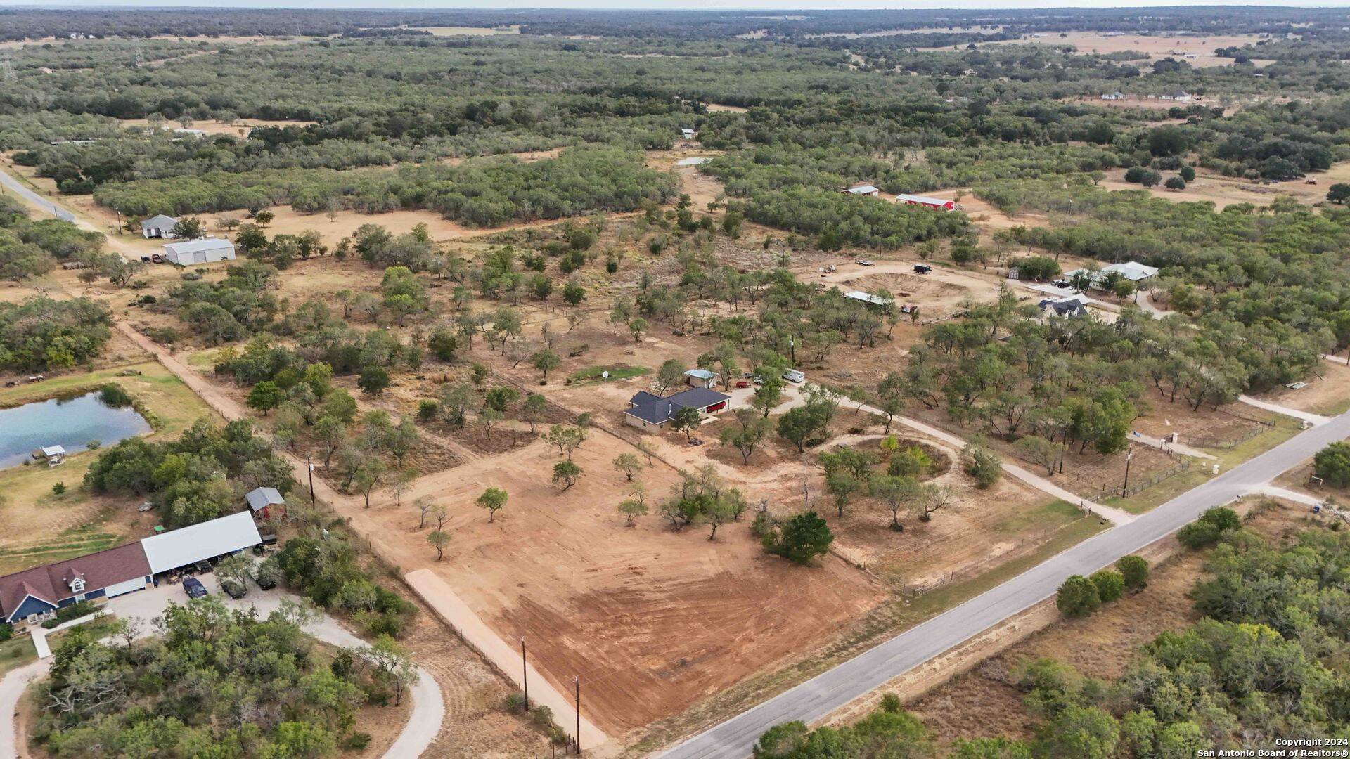 Seguin, TX 78155,705 RAWHIDE RD