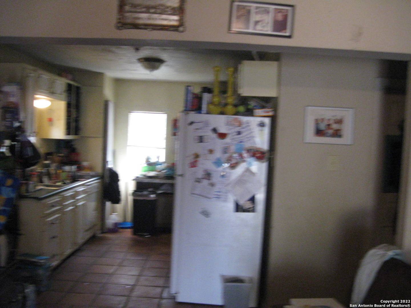 Devine, TX 78016,709 Fay