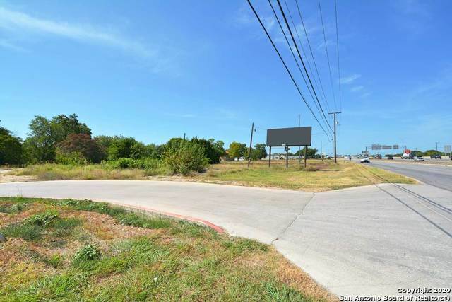 New Braunfels, TX 78130,2050N Interstate 35