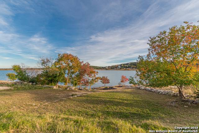 Canyon Lake, TX 78133-4005,119 CEDAR TREE LN