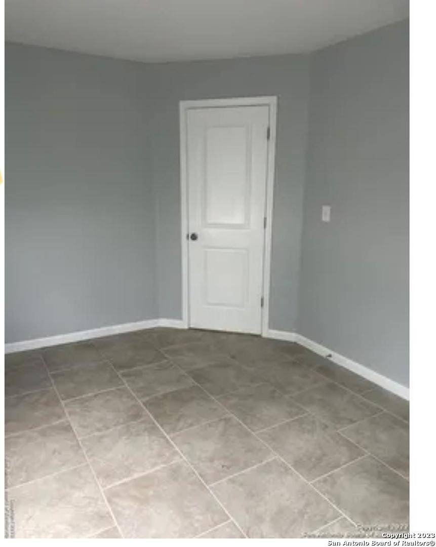 San Antonio, TX 78220,747 Sterling Dr