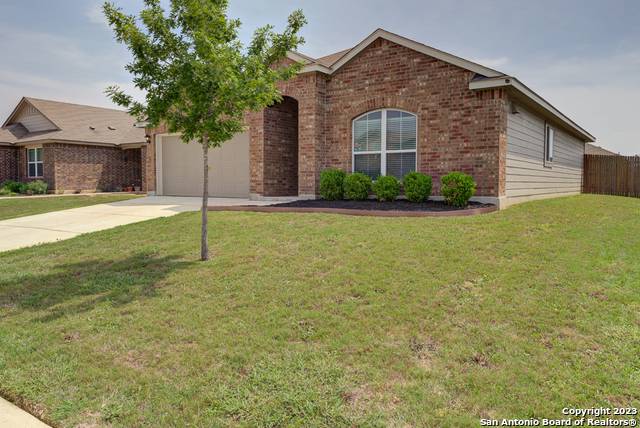 Seguin, TX 78155-5270,1517 REDBRIDGE DR