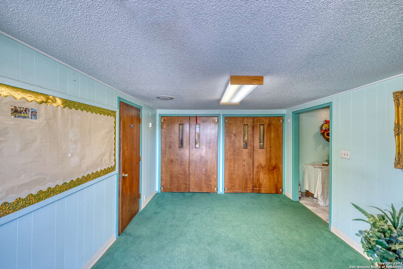 Uvalde, TX 78801,121 Ruth St