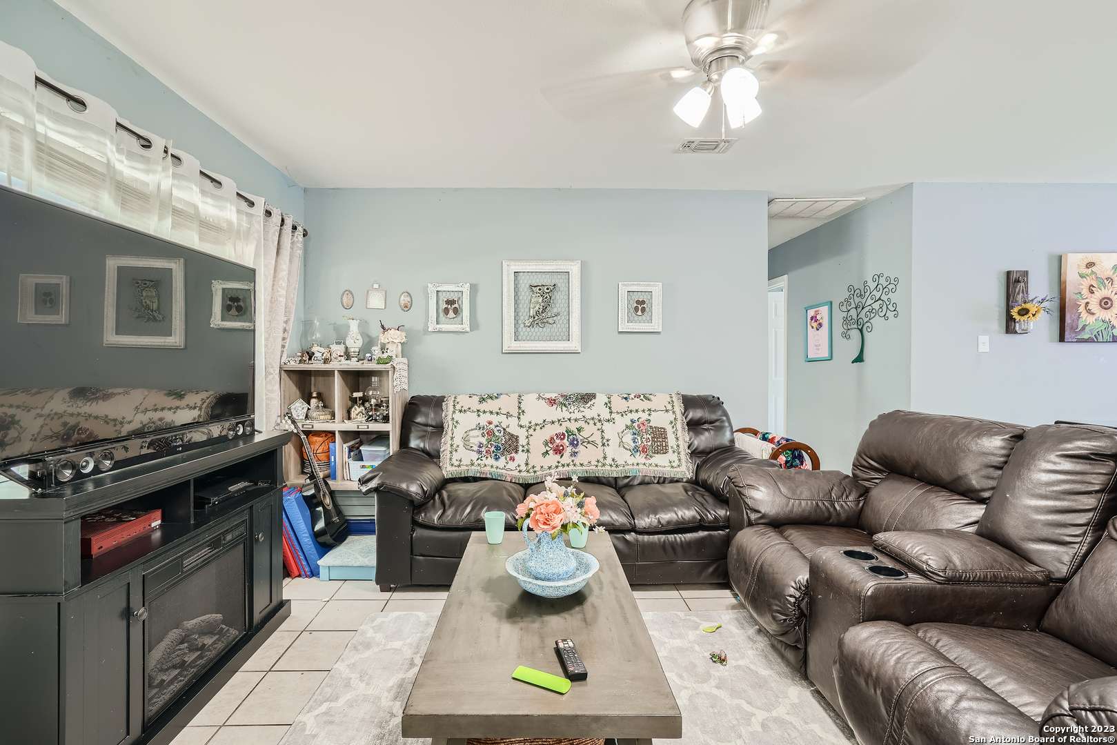 Universal City, TX 78148-4121,218 Northview Dr