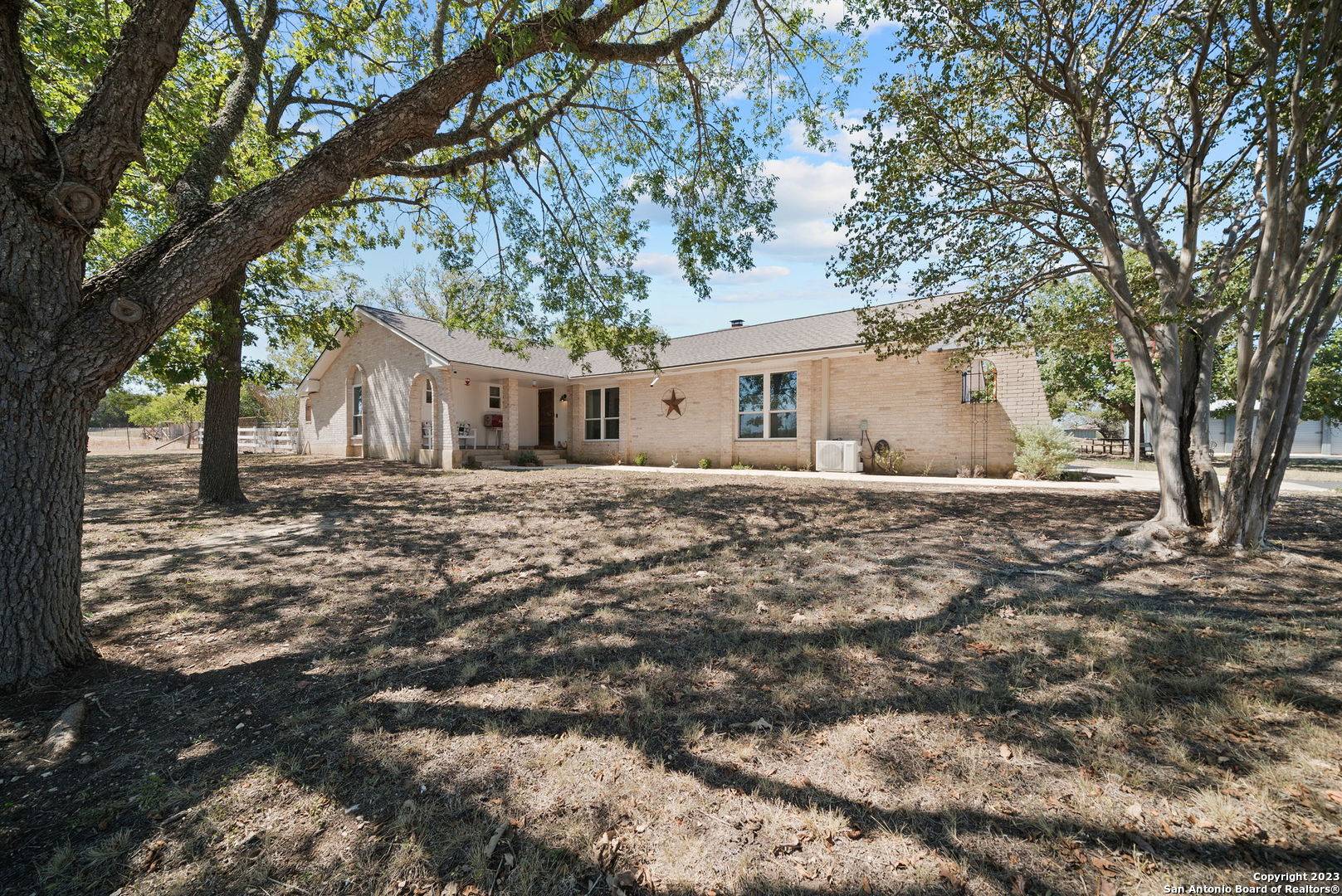 Bandera, TX 78003-5860,1051 LACEY DR