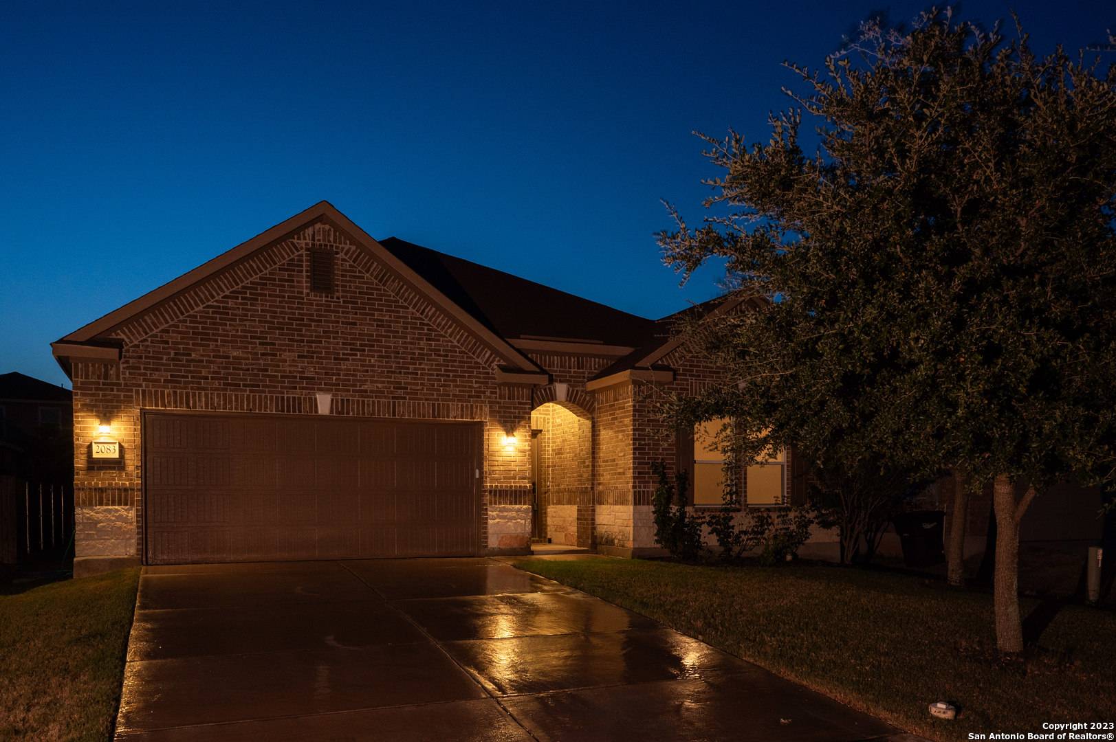 New Braunfels, TX 78130-4292,2083 STEPPING STONE