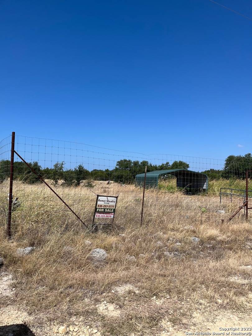 Rocksprings, TX 78880,405 HARRELL-SANDERS RD