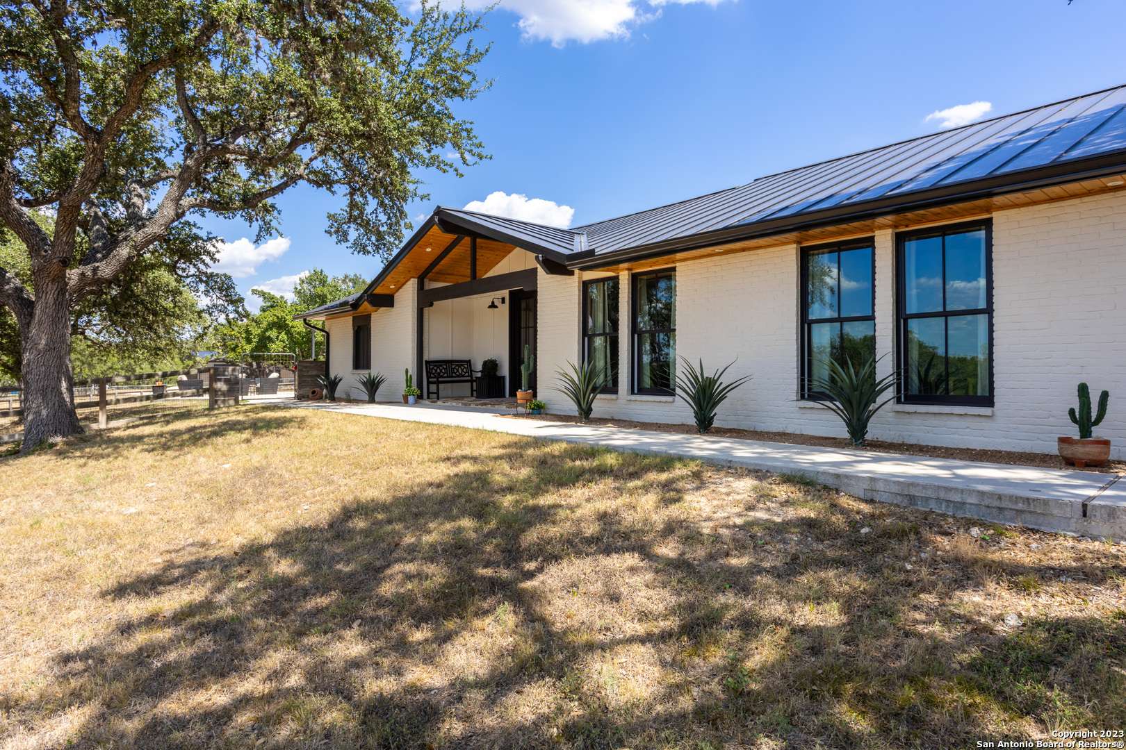 Boerne, TX 78015,28750 Dapper Dan Dr