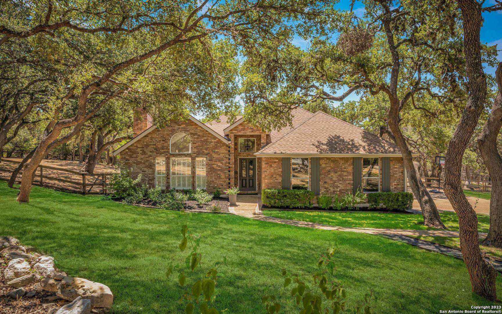 Fair Oaks Ranch, TX 78015-4425,8758 Avator Cir