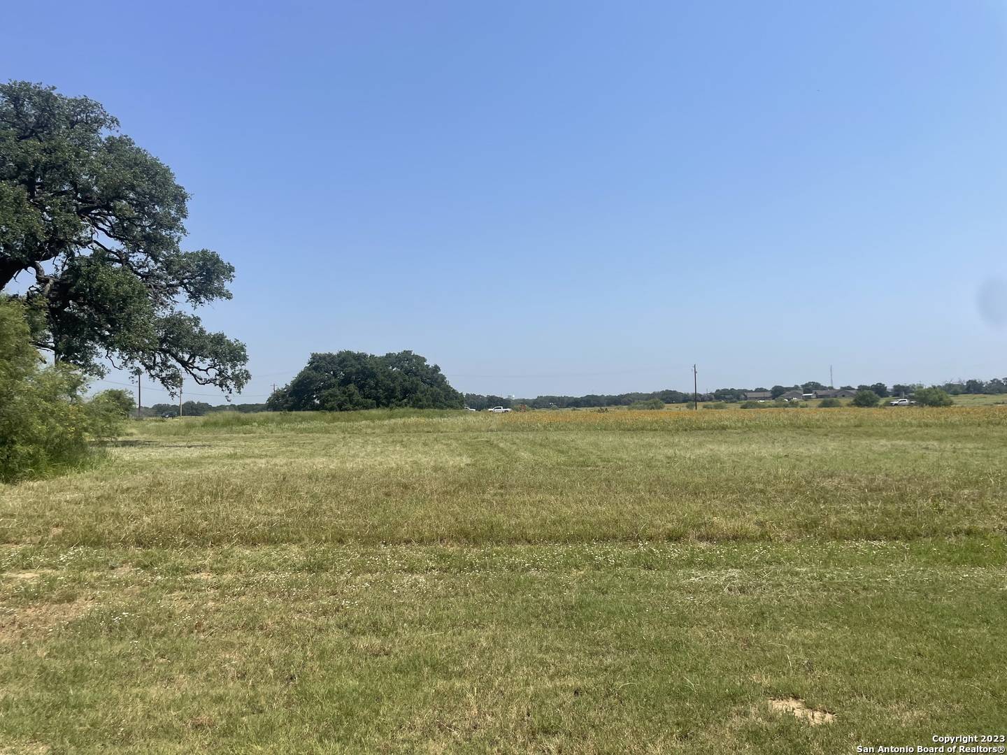 Pleasanton, TX 78064,000 Airport