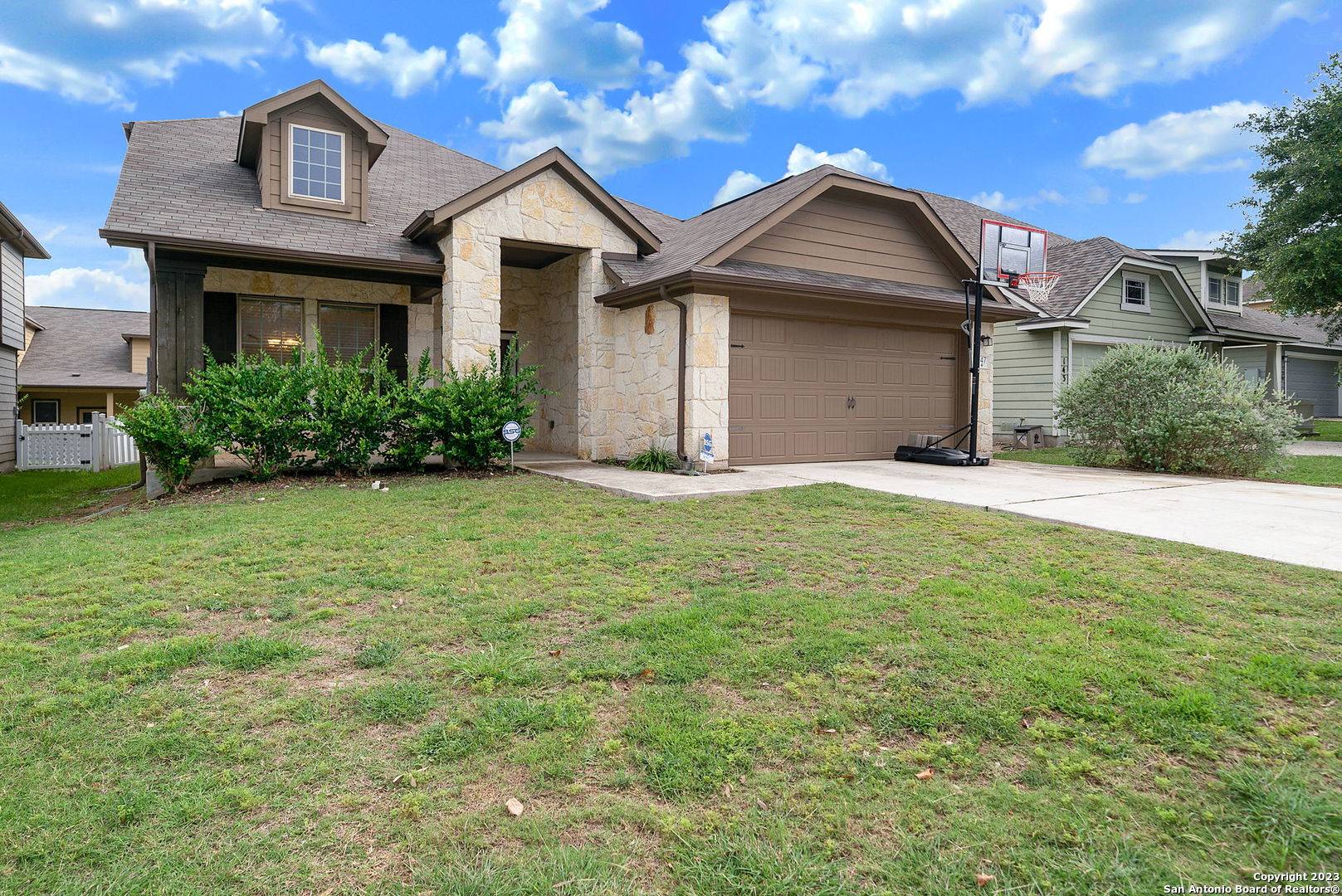 Cibolo, TX 78108-3279,147 BROOKVIEW