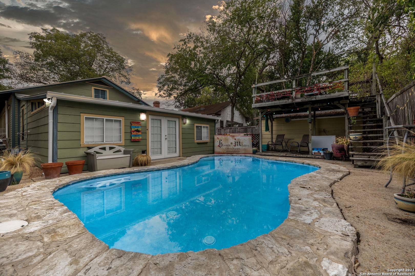 New Braunfels, TX 78130-4541,381 TOLLE ST