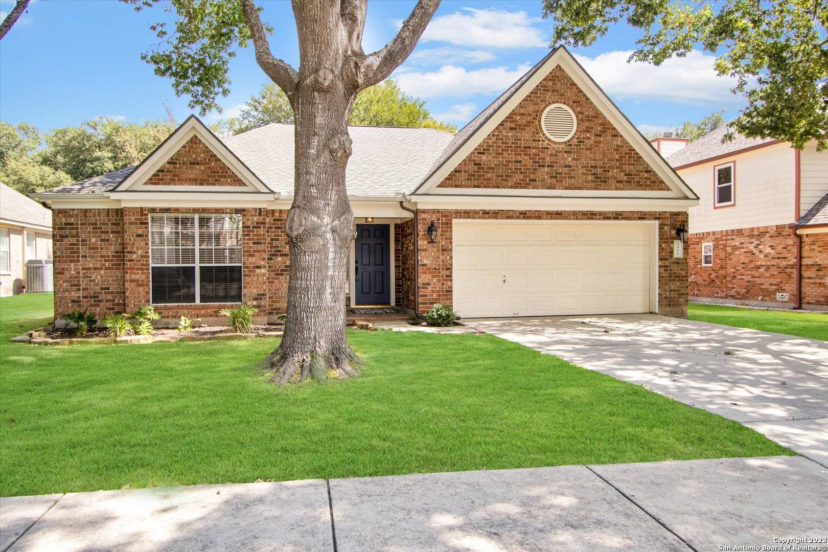 Schertz, TX 78154-2646,2436 TREE BR