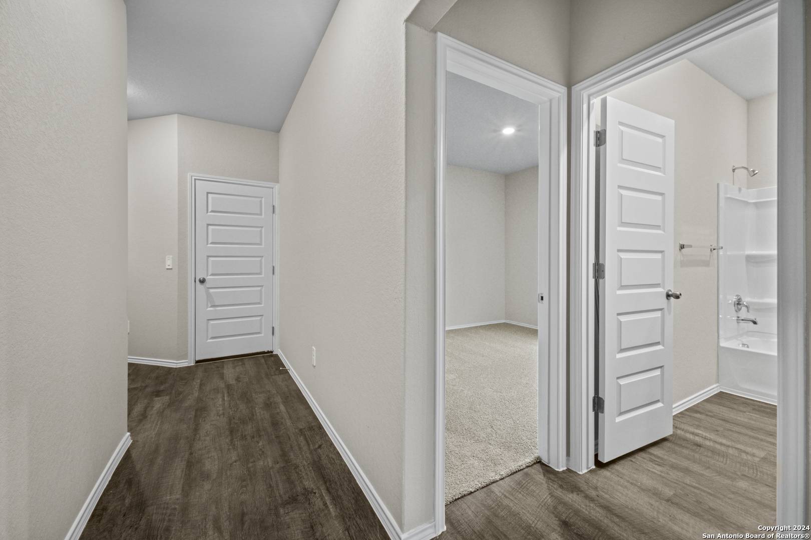New Braunfels, TX 78130,1228 Whitneyway Ln