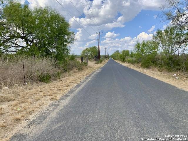 Von Ormy, TX 78073,18453 BENTON CITY RD