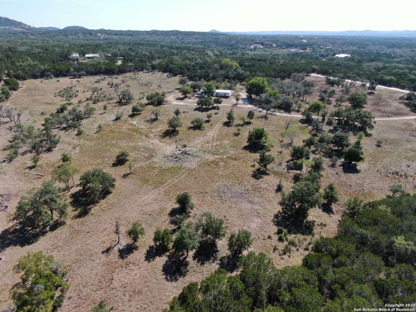 Pipe Creek, TX 78063,997 GW EDWARDS LN