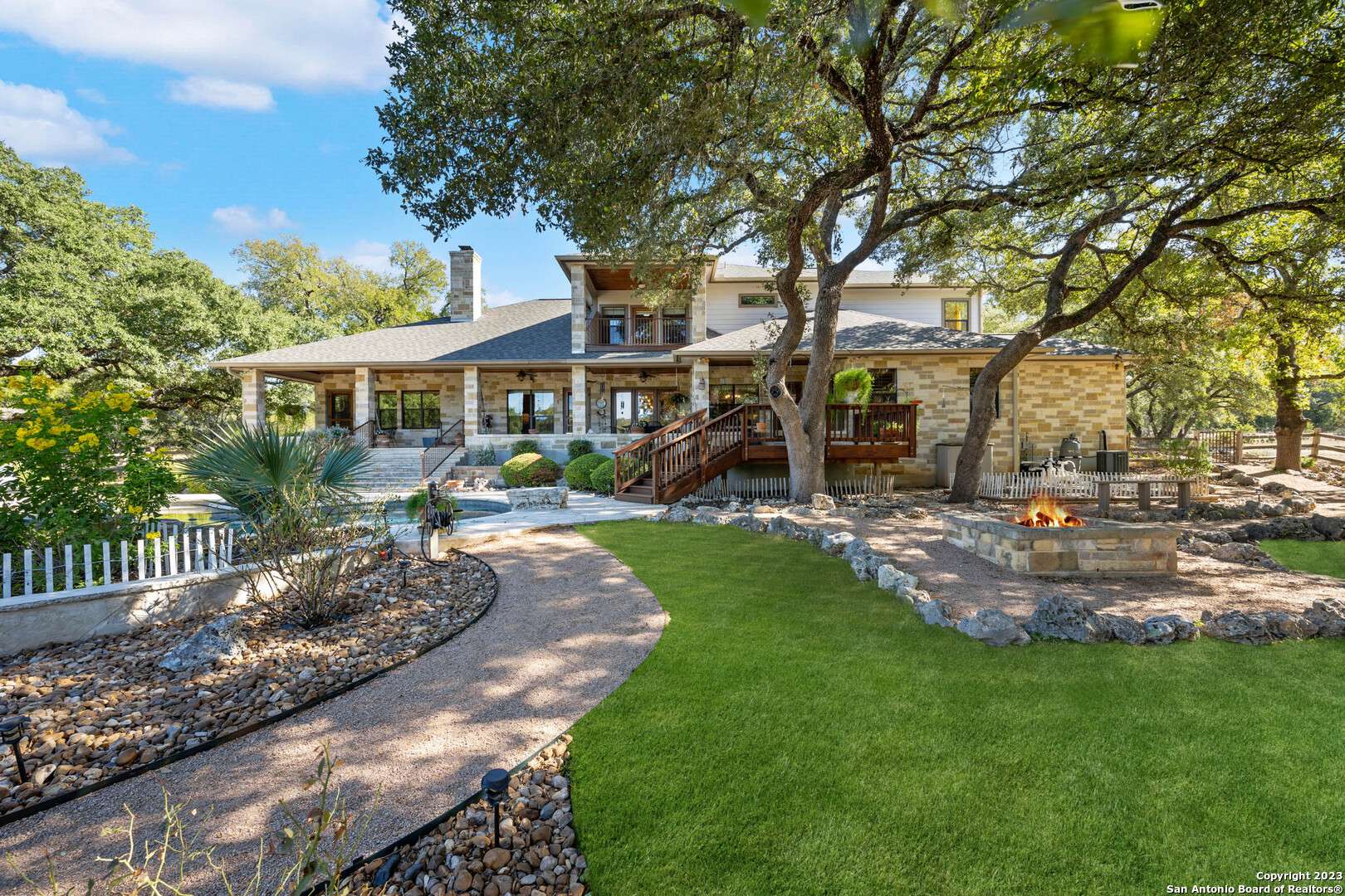 Boerne, TX 78006,1496 Guadalupe Bend