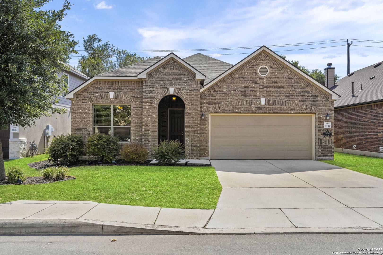 Helotes, TX 78023,11134 Red Oak Turn