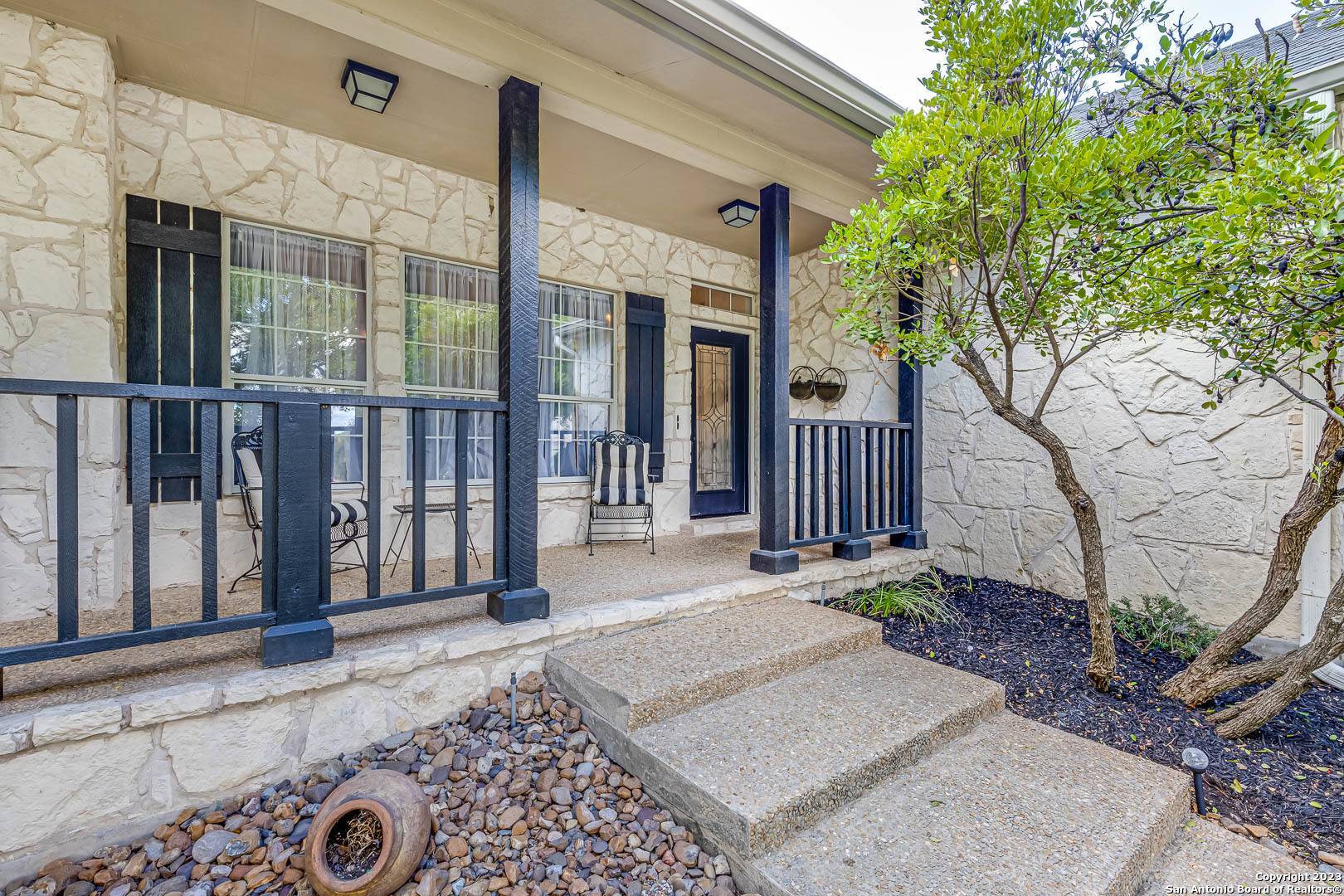 Boerne, TX 78015-4932,8518 FAIRWAY BEND DR