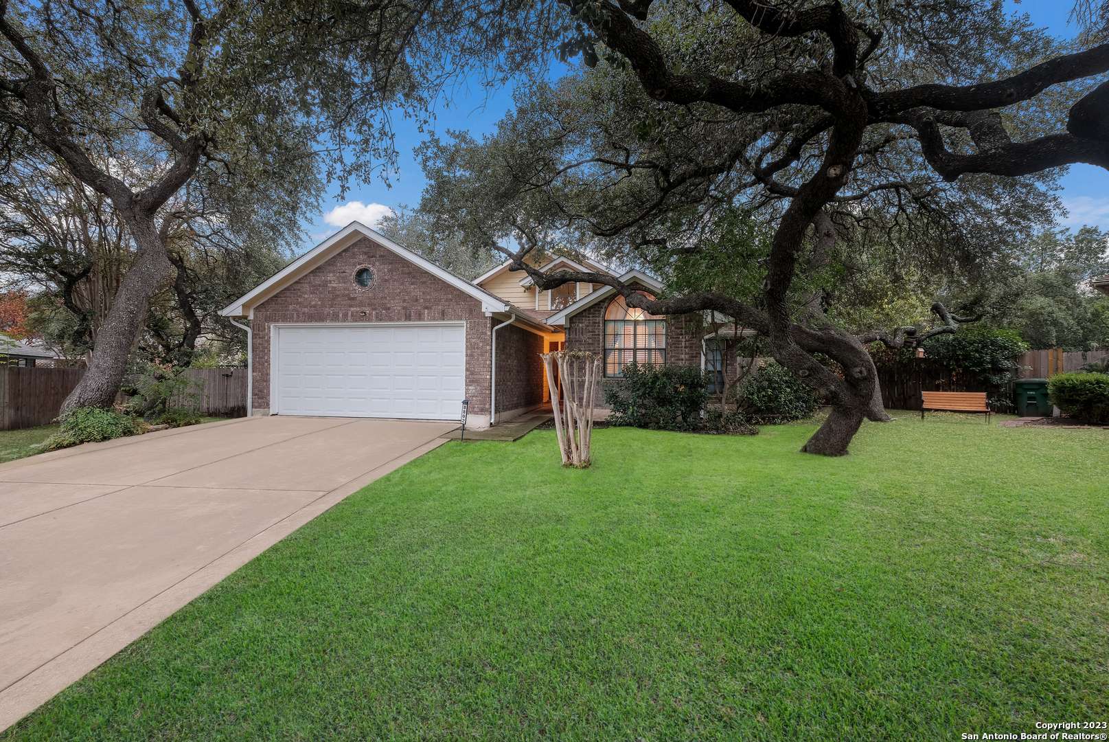 San Antonio, TX 78240-4924,8802 LOST ARBOR CIR