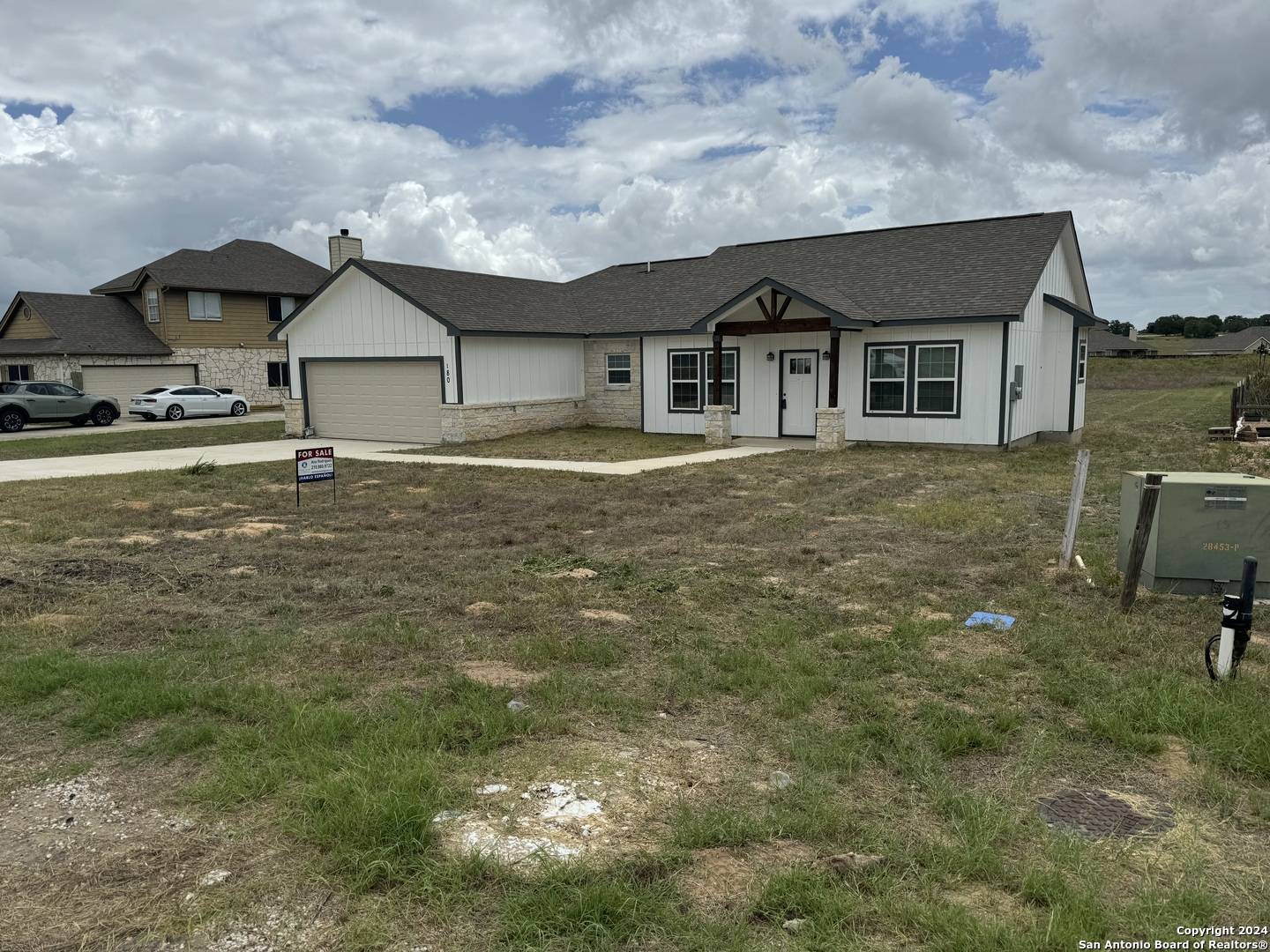 La Vernia, TX 78121,180 TURNBERRY