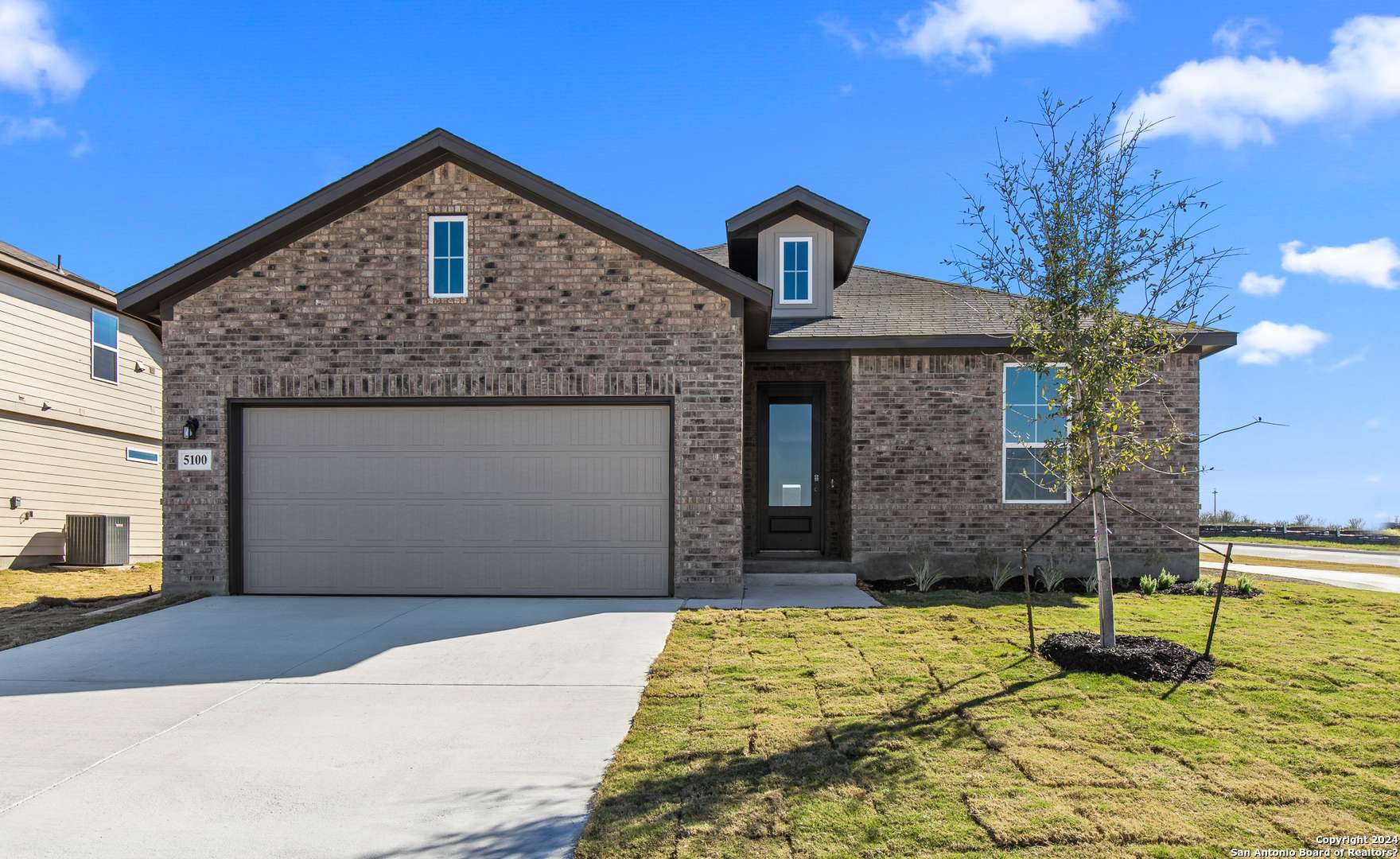 Schertz, TX 78124,5100 Island Park