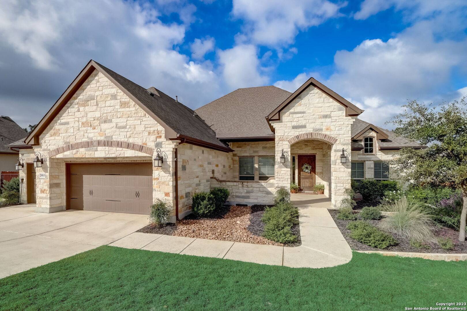 Boerne, TX 78006-8667,28815 BALCONES CREEK