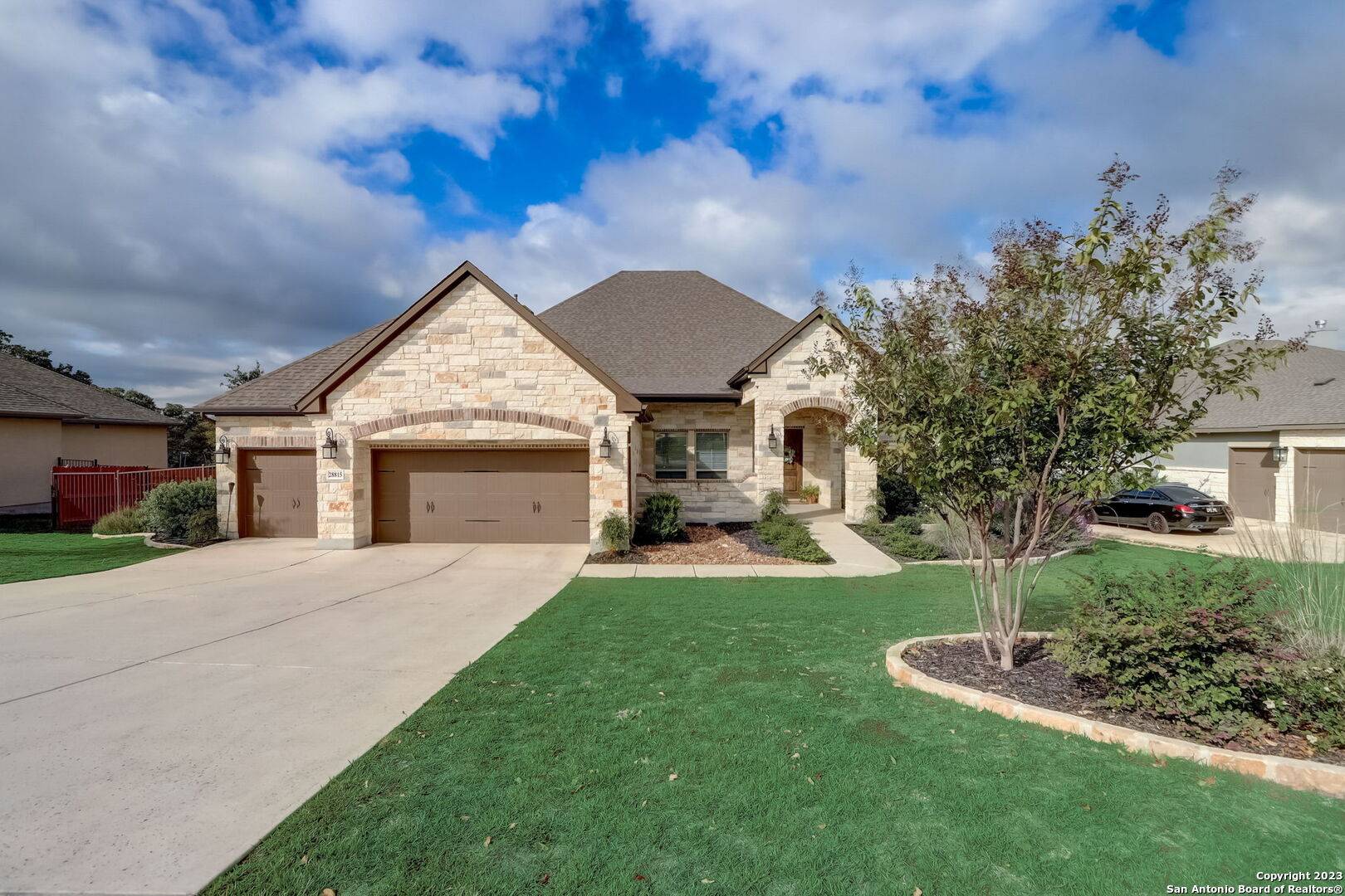 Boerne, TX 78006-8667,28815 BALCONES CREEK