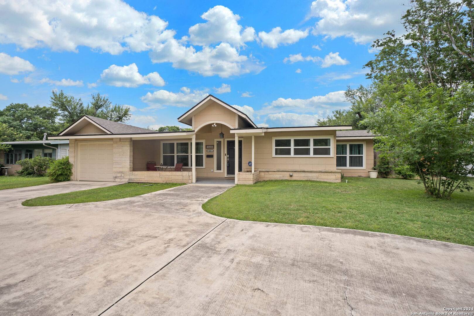 San Antonio, TX 78209-3429,643 ROBINHOOD PL