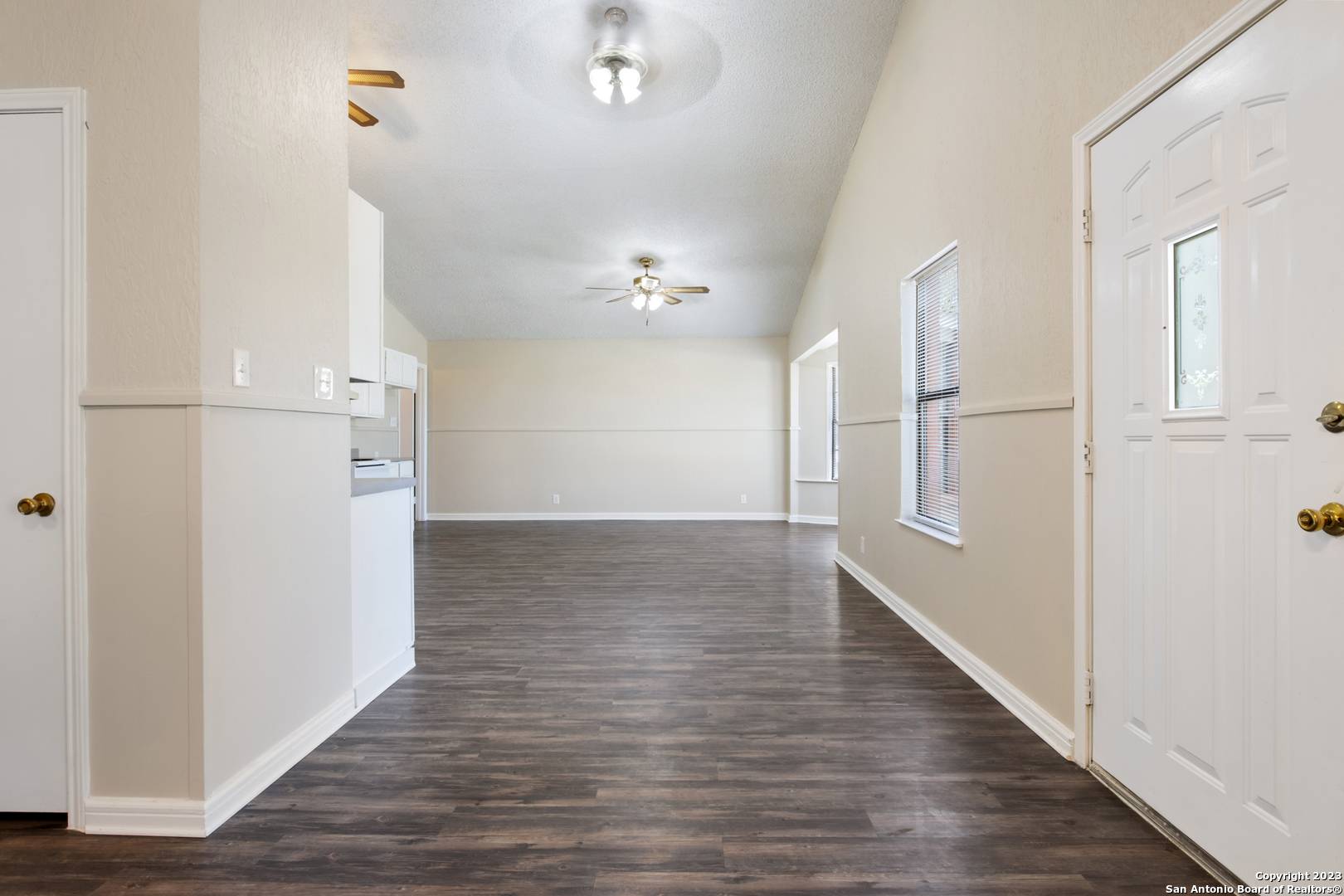 Lacoste, TX 78039,15812 Buchel St
