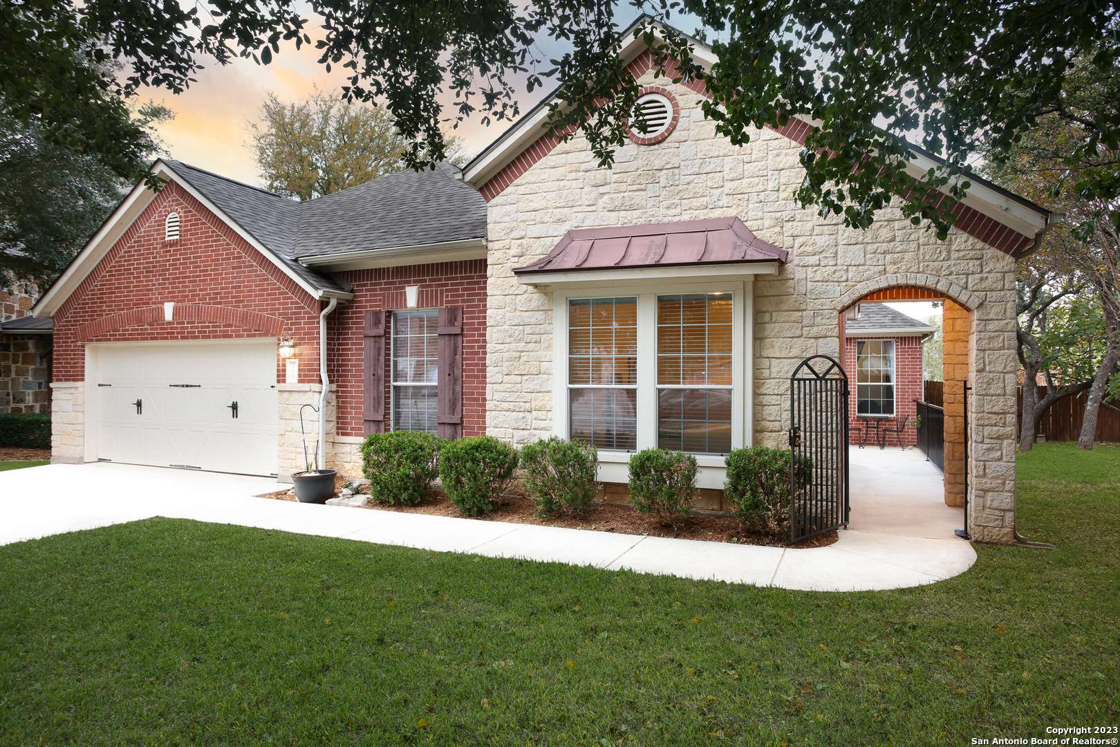 Boerne, TX 78006-1962,100 COYOTE CIR