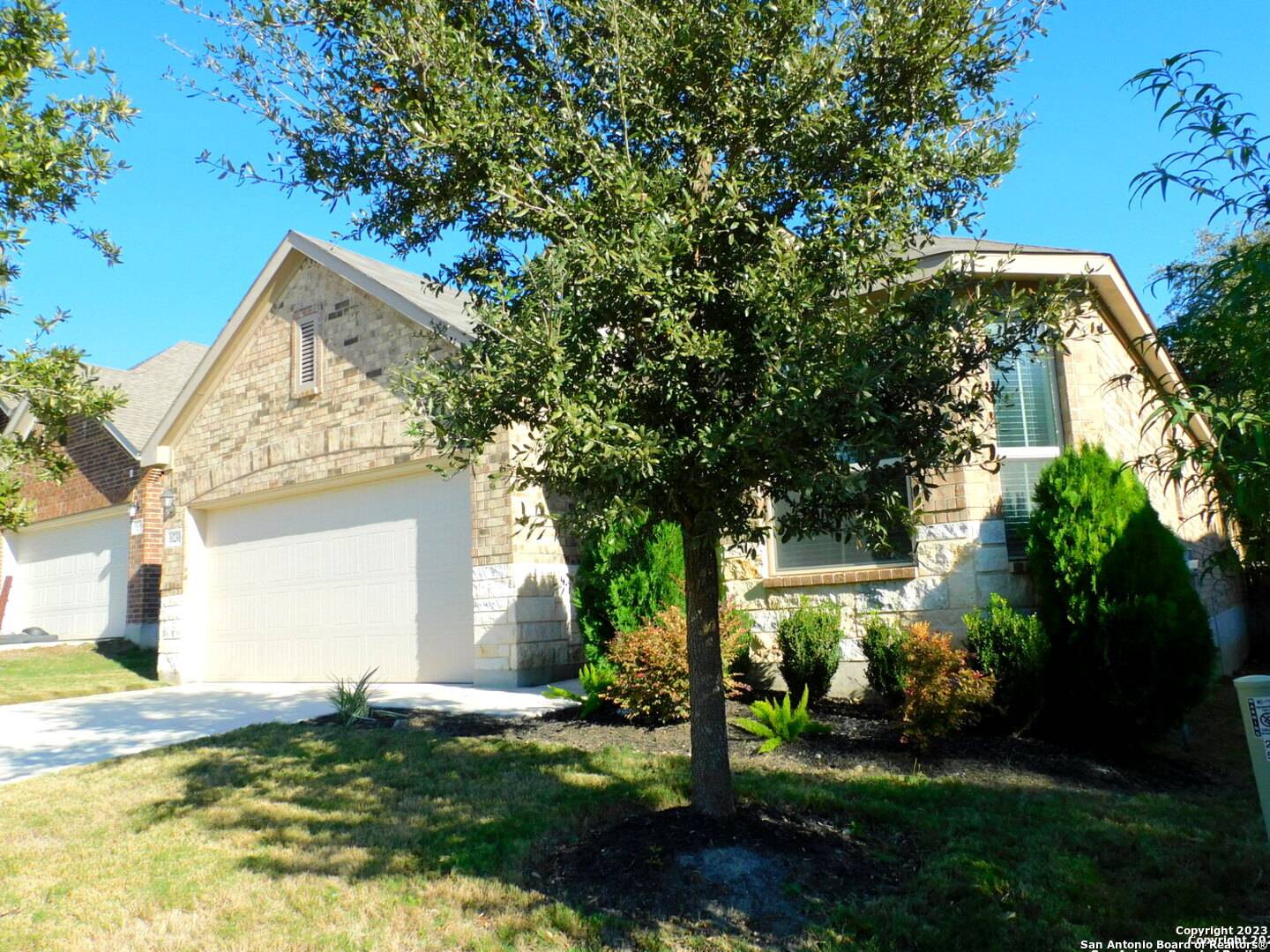 Helotes, TX 78023,10230 Bricewood Pl