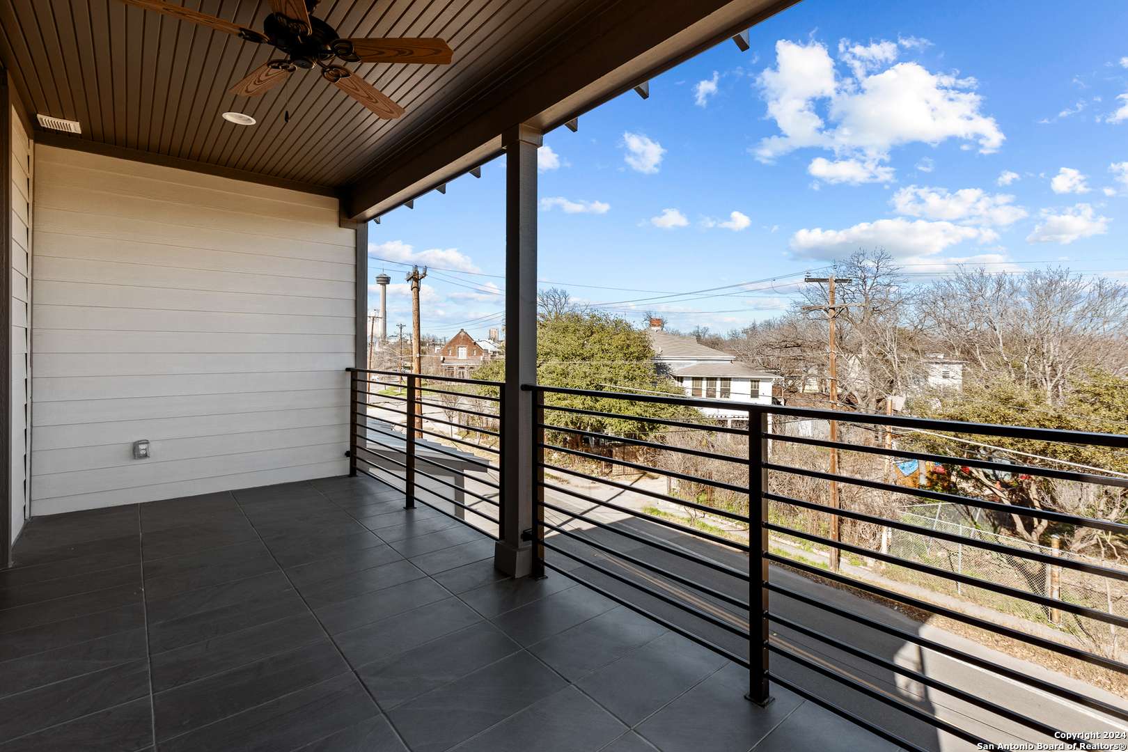 San Antonio, TX 78210,1423 Presa St. UNIT 102