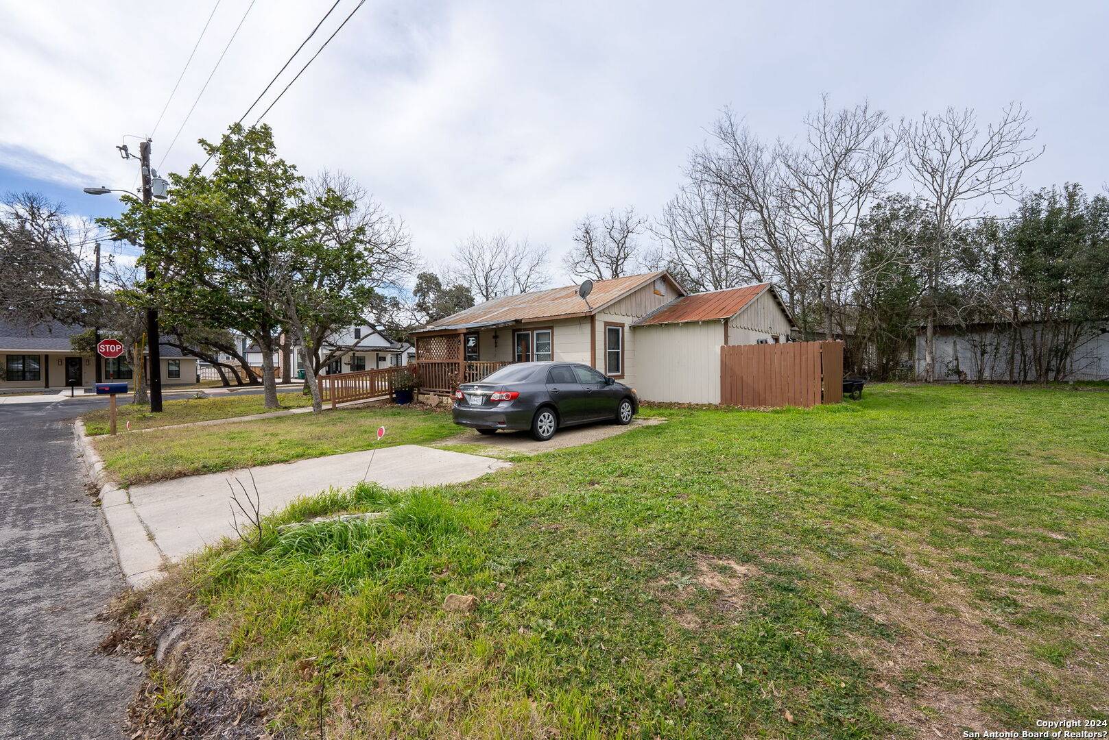 Boerne, TX 78006,222 3rd St