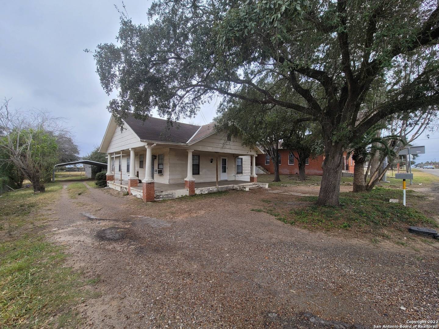 Hebbronville, TX 78361,207 Viggie St