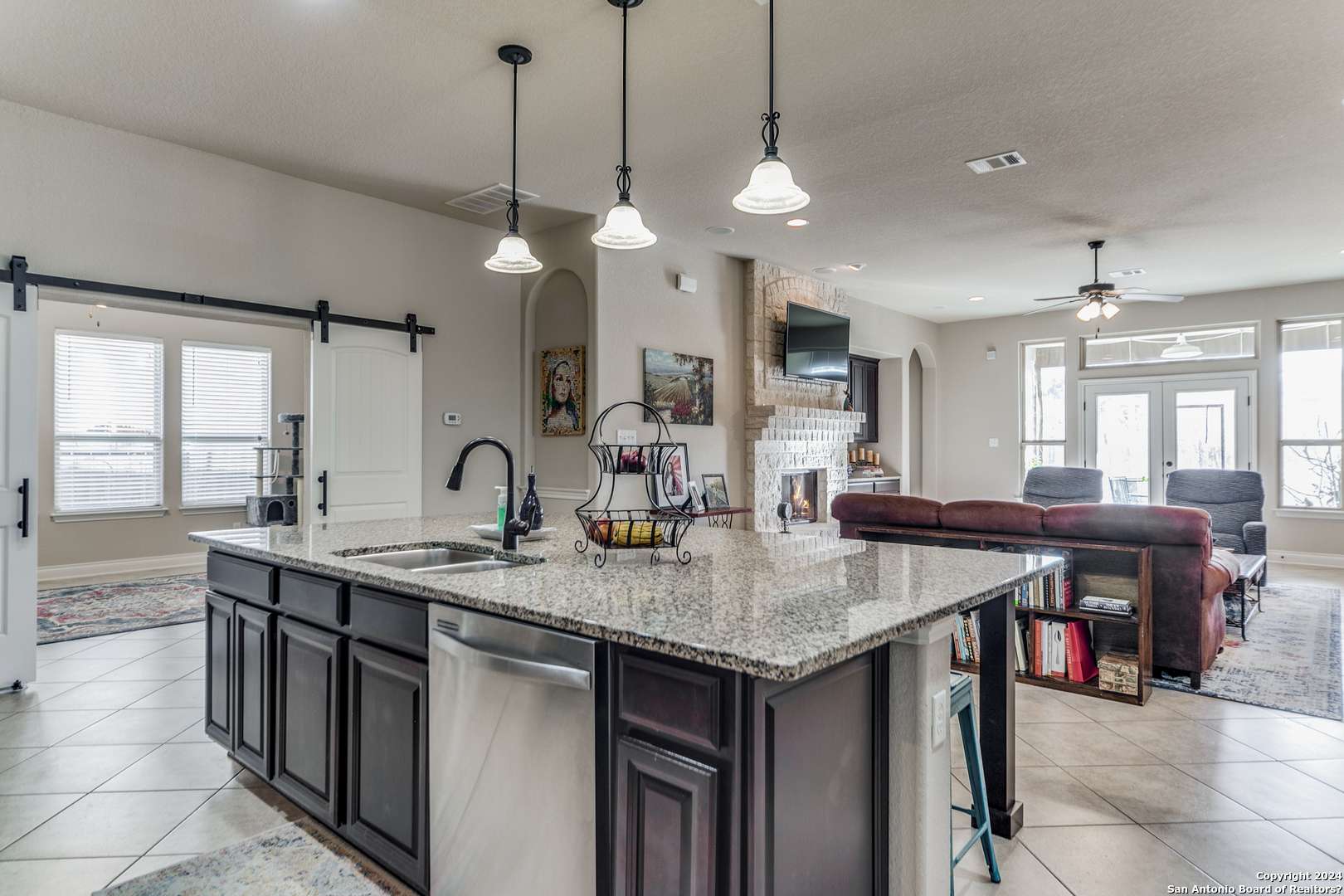 Boerne, TX 78006-2869,105 ALDER WOODS