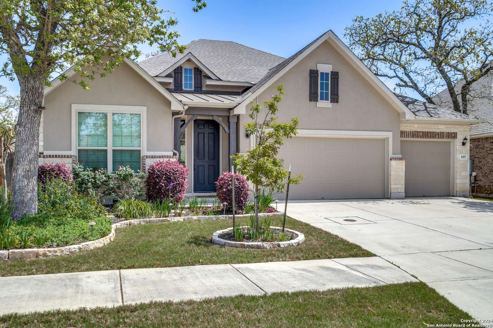 Boerne, TX 78006-2869,105 ALDER WOODS