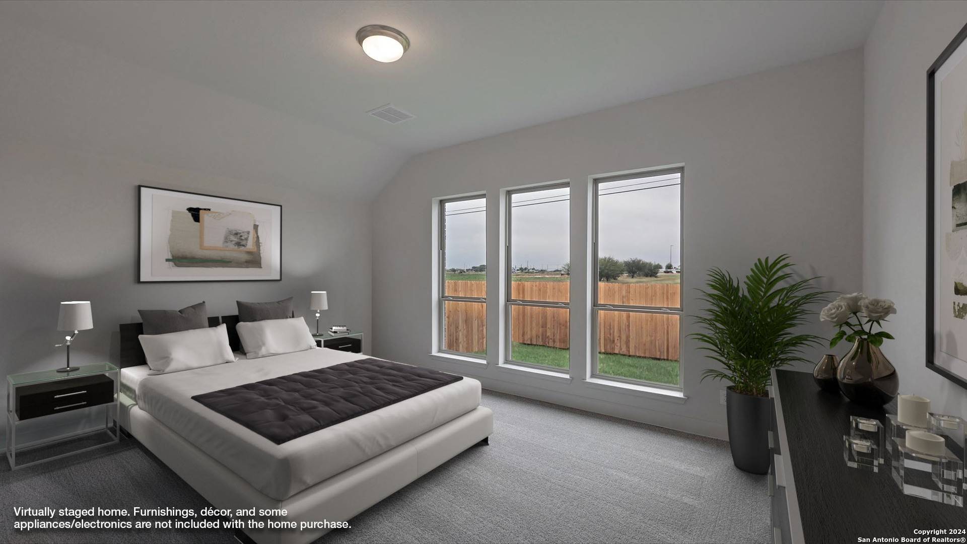 Castroville, TX 78009,403 White Oak