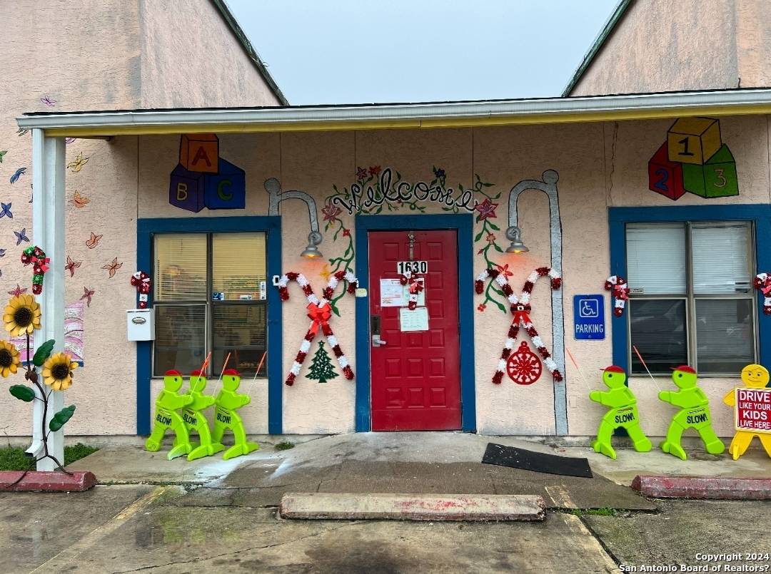 San Antonio, TX 78211-3060,1630 WHITMAN AVE