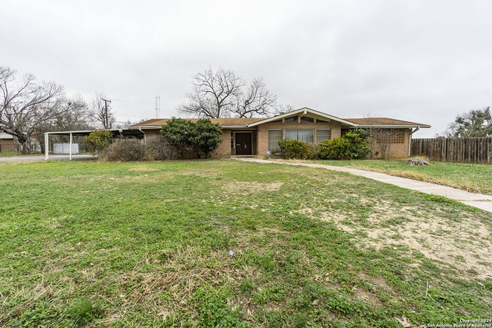 San Antonio, TX 78223-1610,807 KASHMUIR PL