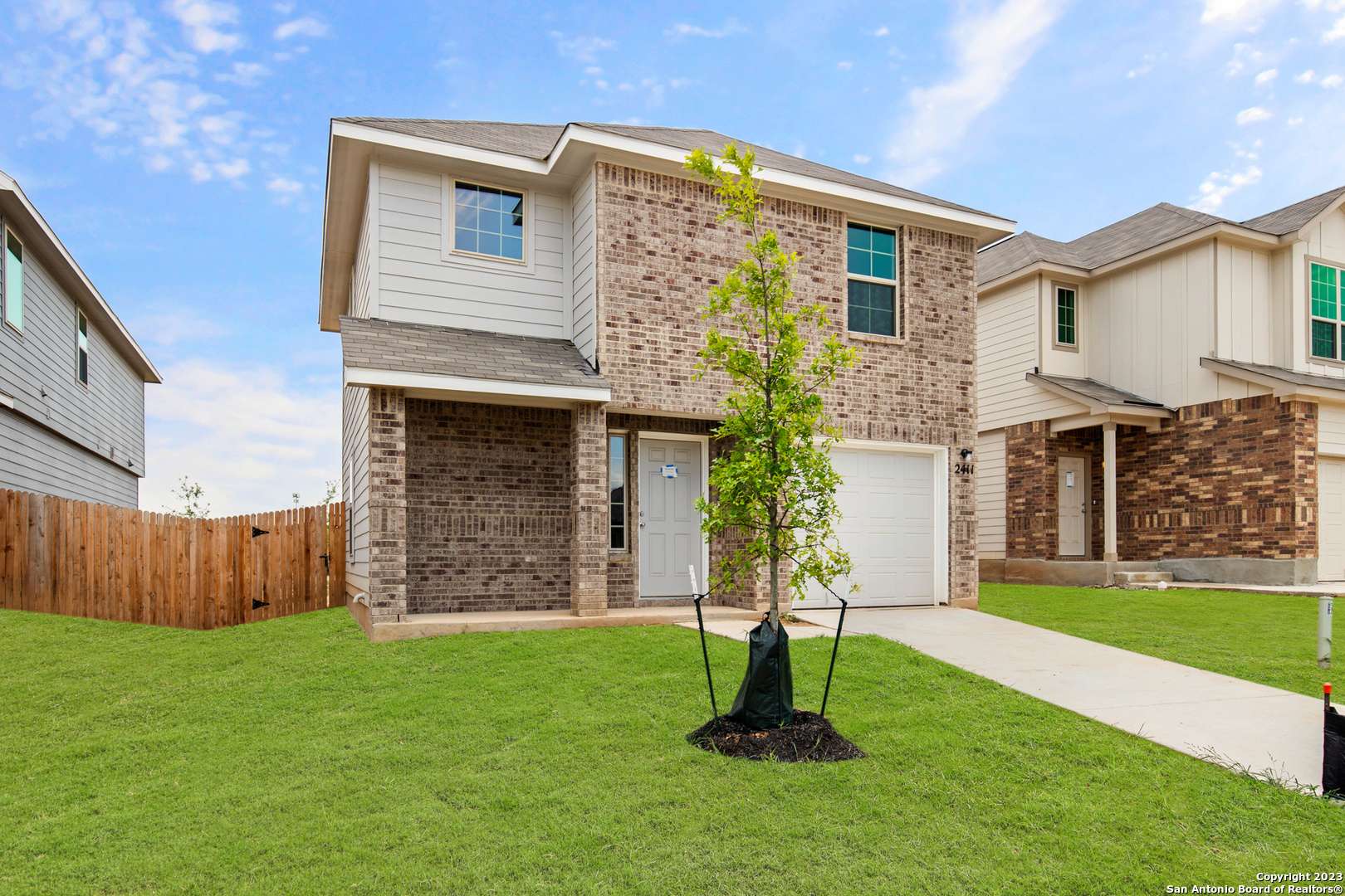 San Antonio, TX 78224,2411 Applewhite Meadows