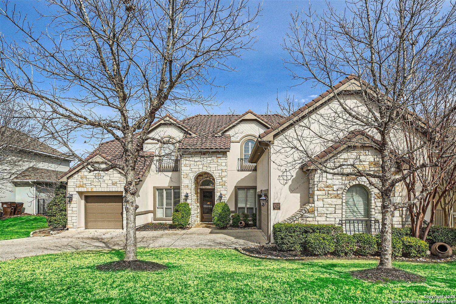 San Antonio, TX 78255-3328,18210 Branson Fls