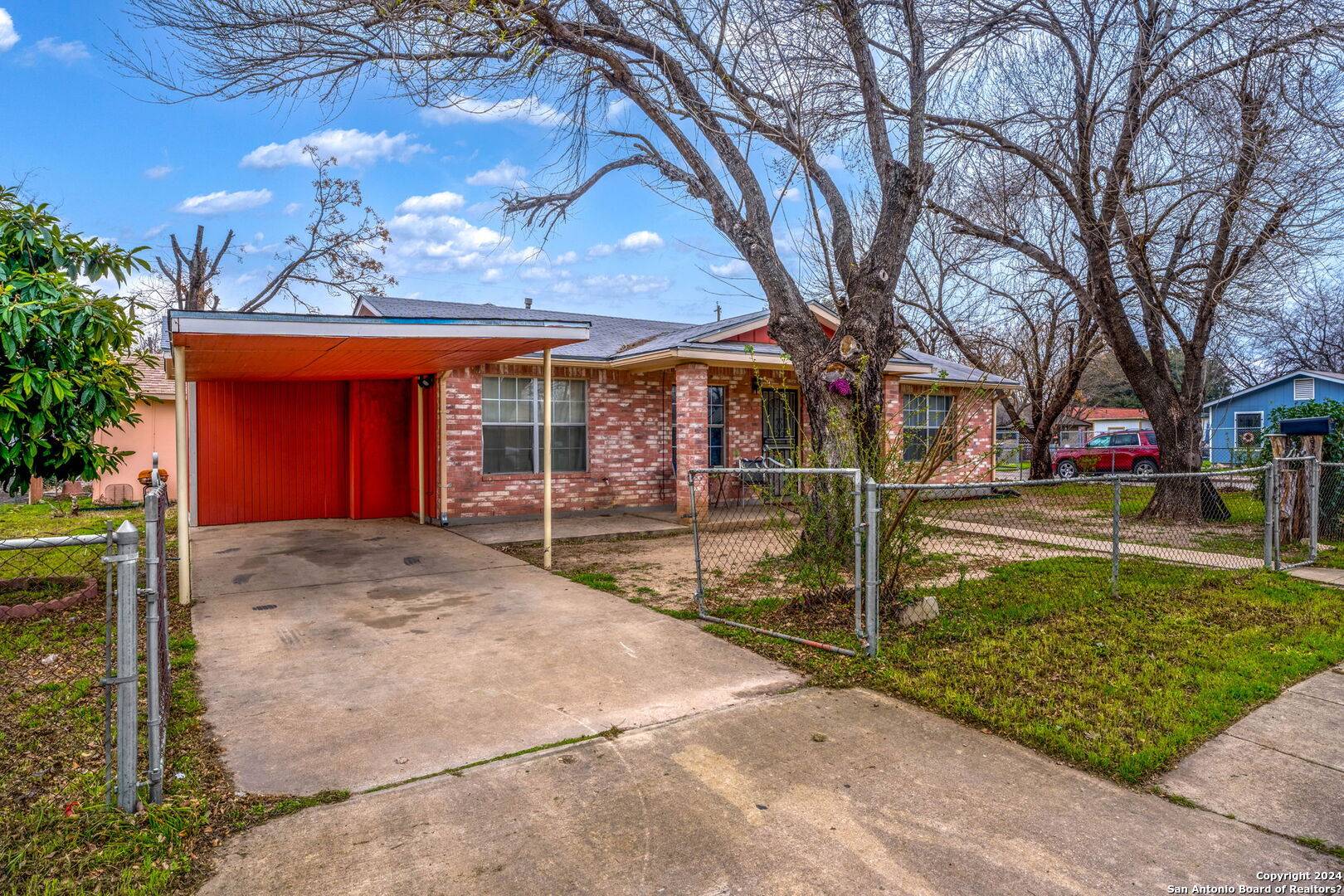 San Antonio, TX 78207,1526 Colima St