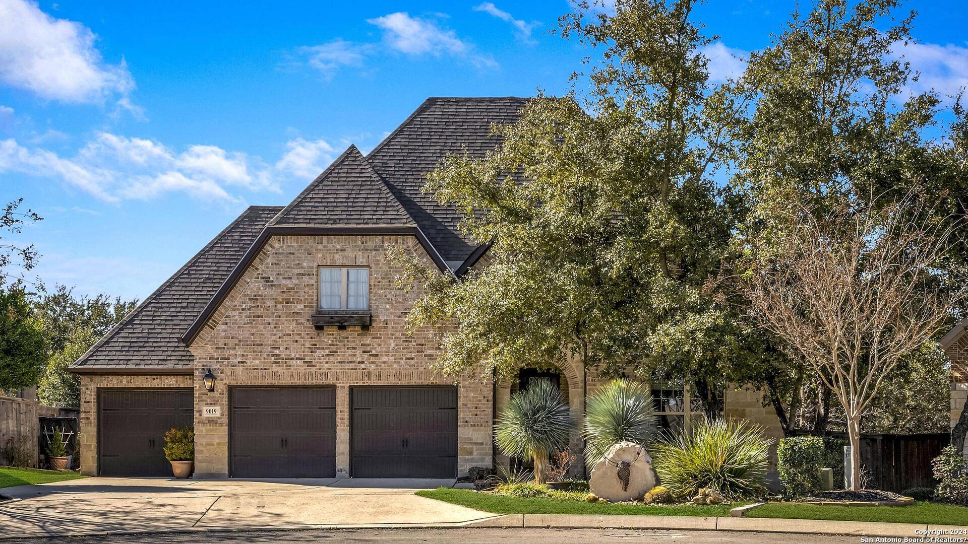 Boerne, TX 78015-4785,9019 MAUREENS POND