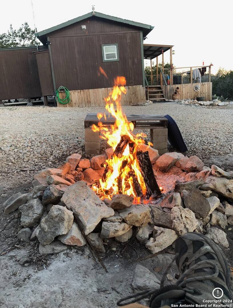 Hondo, TX 78861,510 COUNTY ROAD 242