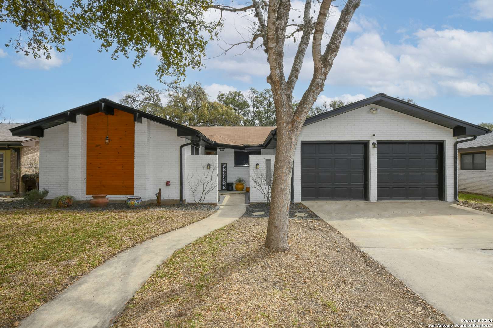 San Antonio, TX 78240,6830 FOREST CREST ST